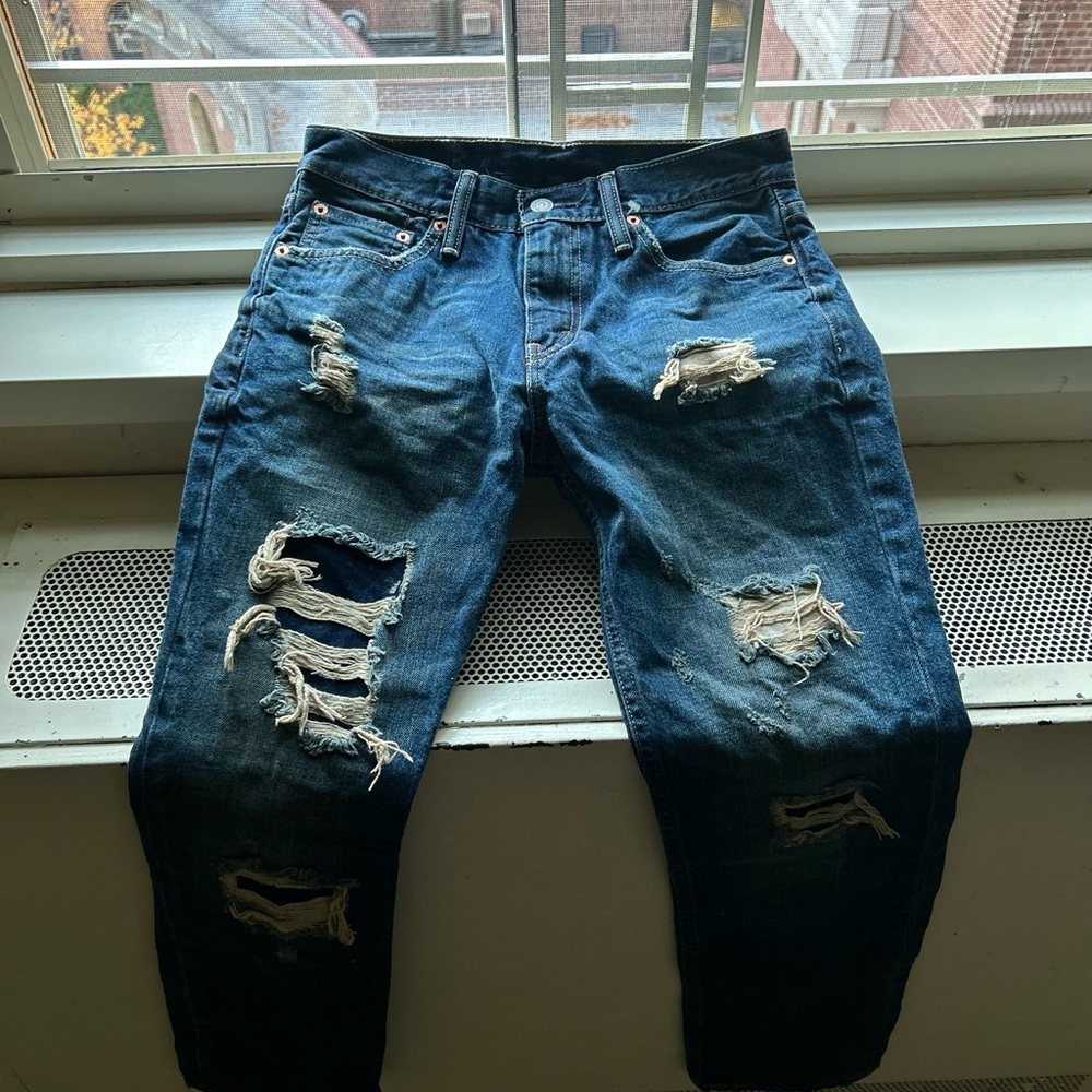 Levi 511 30 x 30 skinny / Straight leg ripped/worn style brand new.